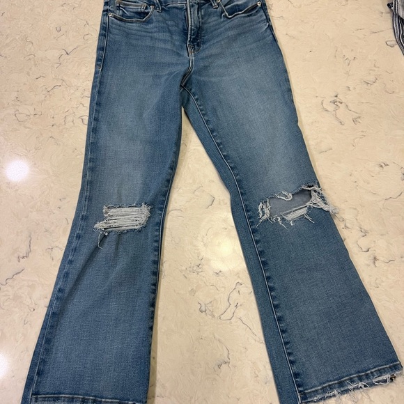 Good American Good Legs Cropped Mini Boot Jeans - Picture 4 of 9